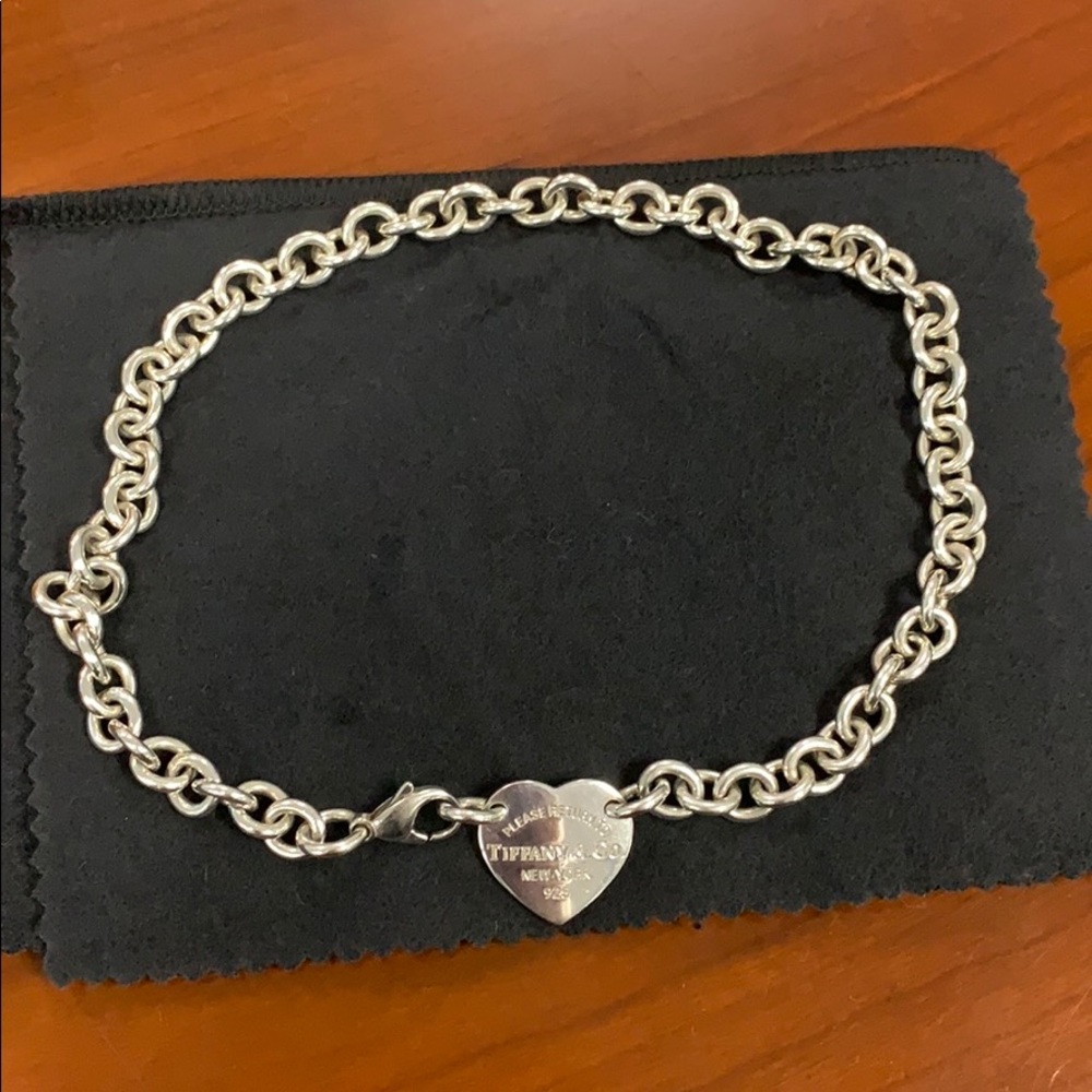 Tiffany & Co. heart tag choker